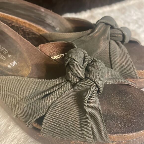 Donald pliner wedge shoes 8.5 (5502) - Picture 3 of 10